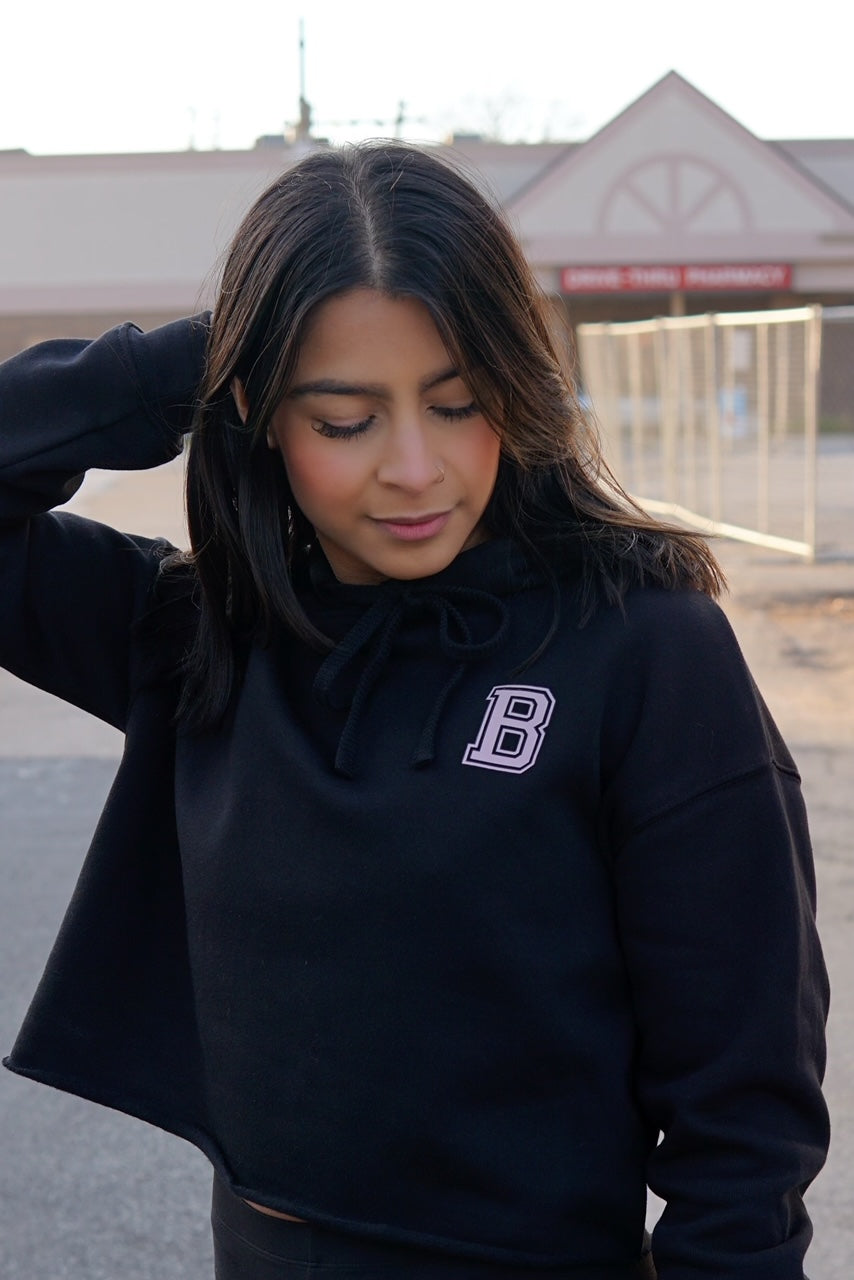 BAMBINO.CO BLACK CROPTOP HOODIE